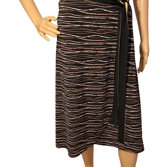 BCBGMAXAZRIA | BLACK & BROWN WRAP DRESS SZ S - Picture 9 of 15